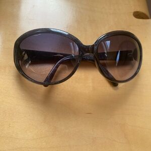 David Yurman DY032 black glitter dust silver top trim oval sunglasses